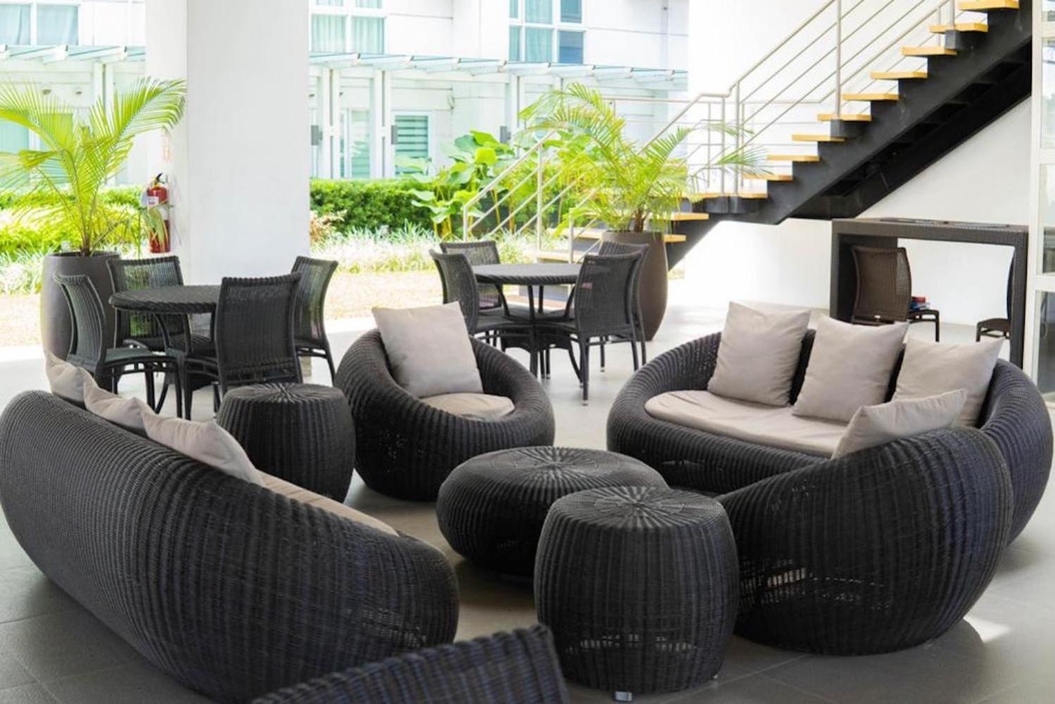 Abreeza Studio Suite 2321 - Pool, Wifi, City View, Washer, Ac, Netflix, Mall Davao City Екстериор снимка